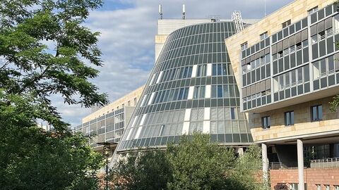 Gebäudeansicht des Hessischen Landesarbeitsgerichts in Frankfurt am Main